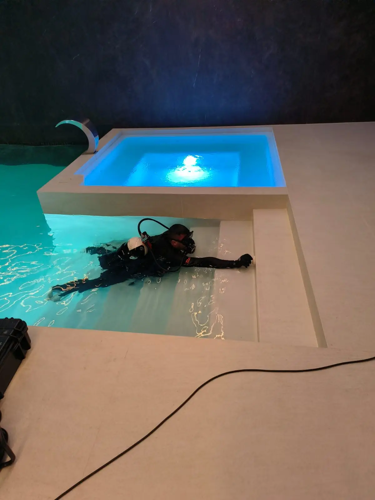 localización y reparación de fugas en piscinas